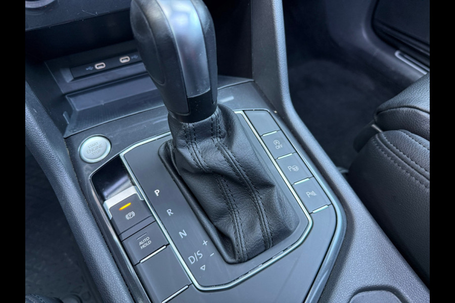 Volkswagen Tiguan Allspace 1.5 TSI Comfortline Business 7p. - Automaat - Pano/Schuifdak - Leder - Navi - Org.NL