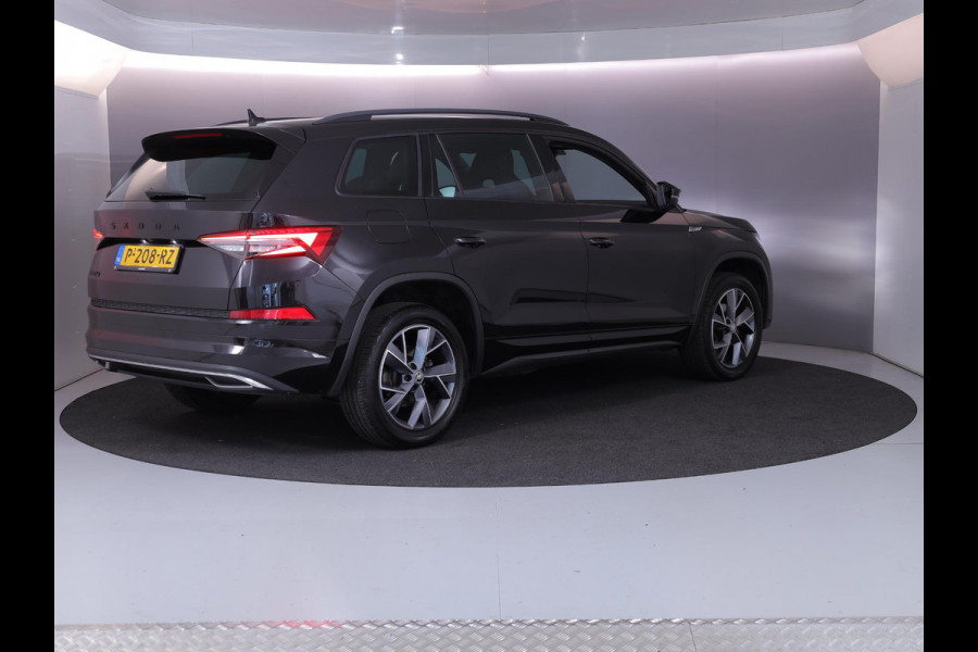 Škoda Kodiaq 1.5 TSI Sportline Business 150 pk Automaat | Navigatie | Parkeersensoren | Achteruitrijcamera | Adaptieve cruise control | Elektr. achterklep | Autom. airco (3 zones) | Keyless |