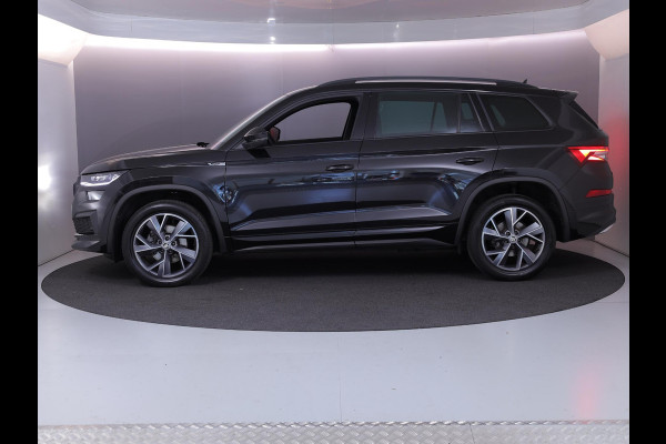 Škoda Kodiaq 1.5 TSI Sportline Business 150 pk Automaat | Navigatie | Parkeersensoren | Achteruitrijcamera | Adaptieve cruise control | Elektr. achterklep | Autom. airco (3 zones) | Keyless |