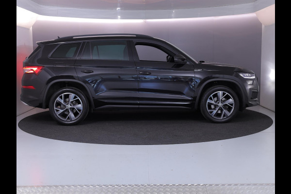 Škoda Kodiaq 1.5 TSI Sportline Business 150 pk Automaat | Navigatie | Parkeersensoren | Achteruitrijcamera | Adaptieve cruise control | Elektr. achterklep | Autom. airco (3 zones) | Keyless |