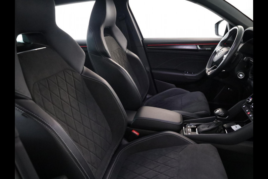 Škoda Kodiaq 1.5 TSI Sportline Business 150 pk Automaat | Navigatie | Parkeersensoren | Achteruitrijcamera | Adaptieve cruise control | Elektr. achterklep | Autom. airco (3 zones) | Keyless |