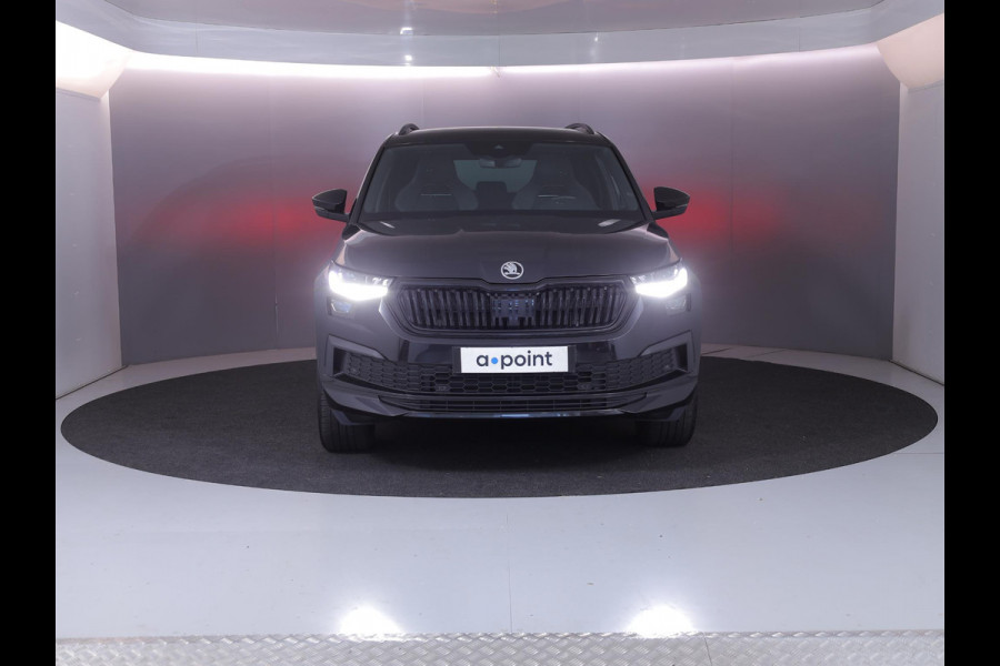 Škoda Kodiaq 1.5 TSI Sportline Business 150 pk Automaat | Navigatie | Parkeersensoren | Achteruitrijcamera | Adaptieve cruise control | Elektr. achterklep | Autom. airco (3 zones) | Keyless |