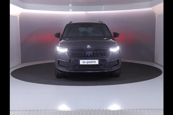 Škoda Kodiaq 1.5 TSI Sportline Business 150 pk Automaat | Navigatie | Parkeersensoren | Achteruitrijcamera | Adaptieve cruise control | Elektr. achterklep | Autom. airco (3 zones) | Keyless |