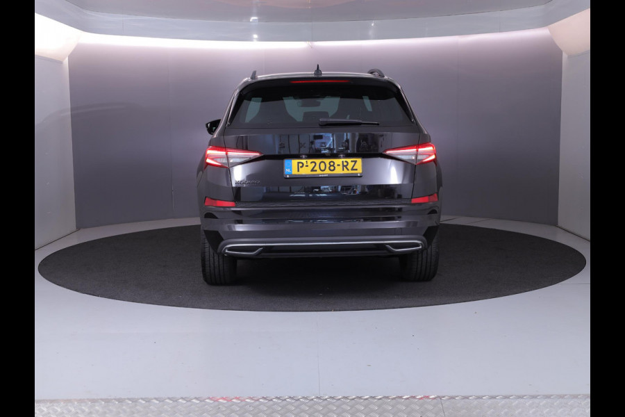 Škoda Kodiaq 1.5 TSI Sportline Business 150 pk Automaat | Navigatie | Parkeersensoren | Achteruitrijcamera | Adaptieve cruise control | Elektr. achterklep | Autom. airco (3 zones) | Keyless |