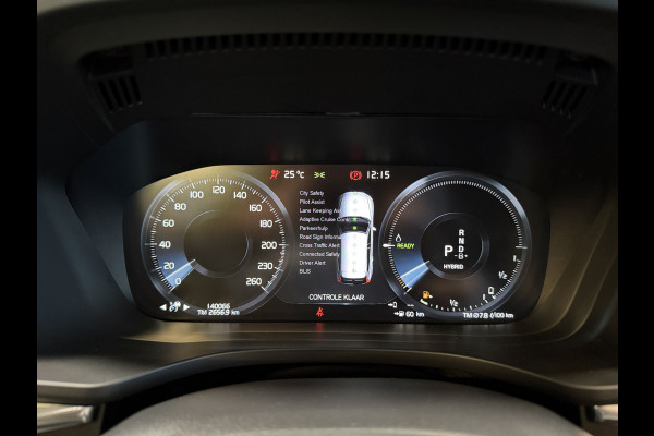 Volvo XC60 2.0 Recharge T8 AWD Inscription | Panoramadak | Elektr. trekhaak | Harman/Kardon | Camera | Stoel/stuurverwarming | Adapt. cruise