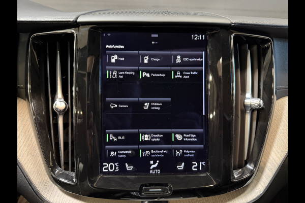 Volvo XC60 2.0 Recharge T8 AWD Inscription | Panoramadak | Elektr. trekhaak | Harman/Kardon | Camera | Stoel/stuurverwarming | Adapt. cruise