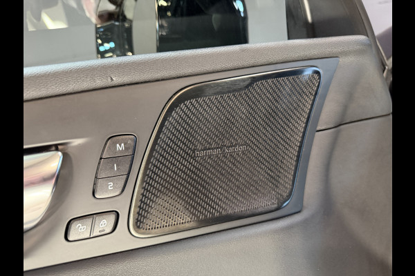 Volvo XC60 2.0 Recharge T8 AWD Inscription | Panoramadak | Elektr. trekhaak | Harman/Kardon | Camera | Stoel/stuurverwarming | Adapt. cruise