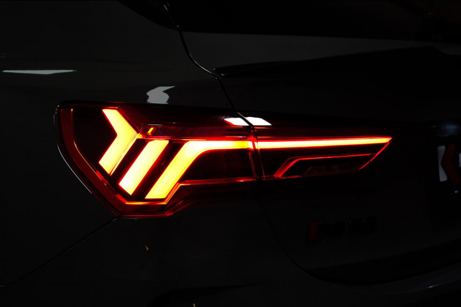 Audi Q3 Sportback TFSI RS BOMVOL|Pano|RS Stoelen|SONOS|RS Uitlaat|