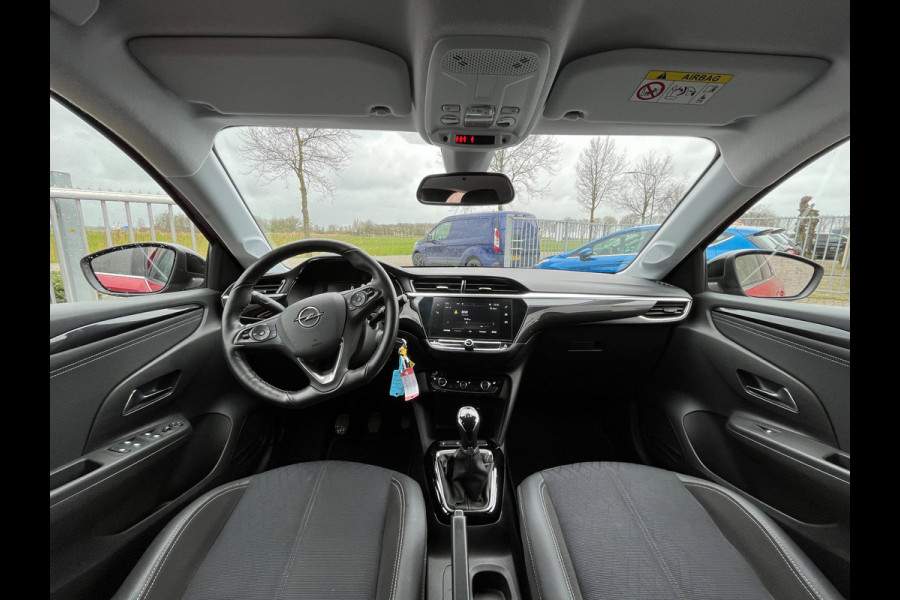 Opel Corsa 1.2 Ultimate CAMERA / CARPLAY / PDC V+A / STOEL & STUURVERWARMING / TWO-TONE / CRUISE CONTROL