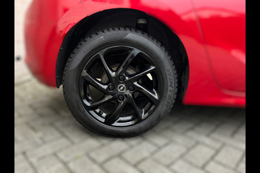 Opel Corsa 1.2 Ultimate CAMERA / CARPLAY / PDC V+A / STOEL & STUURVERWARMING / TWO-TONE / CRUISE CONTROL