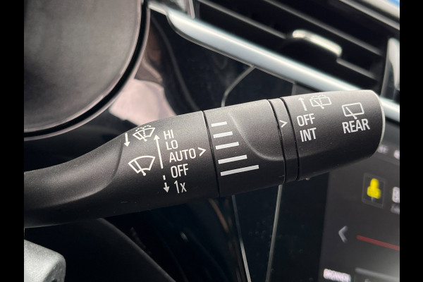 Opel Corsa 1.2 Ultimate CAMERA / CARPLAY / PDC V+A / STOEL & STUURVERWARMING / TWO-TONE / CRUISE CONTROL