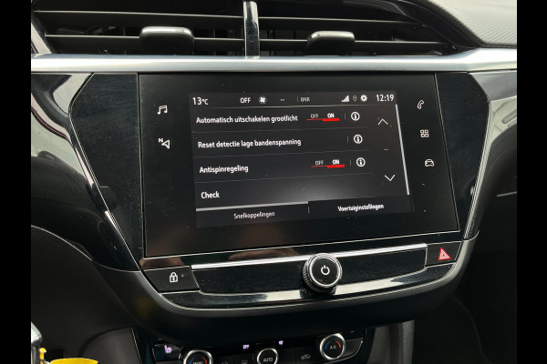 Opel Corsa 1.2 Ultimate CAMERA / CARPLAY / PDC V+A / STOEL & STUURVERWARMING / TWO-TONE / CRUISE CONTROL