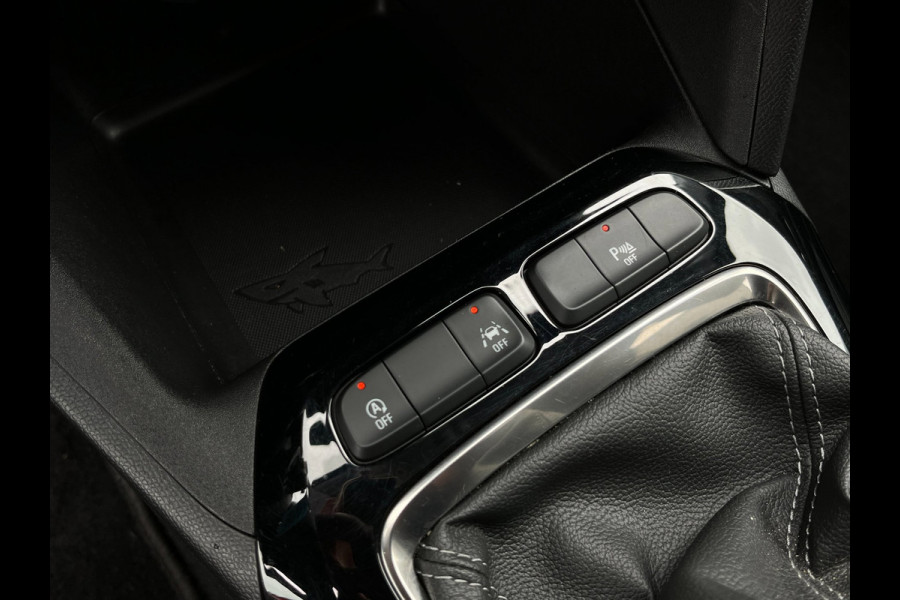 Opel Corsa 1.2 Ultimate CAMERA / CARPLAY / PDC V+A / STOEL & STUURVERWARMING / TWO-TONE / CRUISE CONTROL