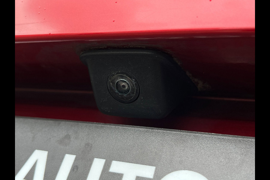 Opel Corsa 1.2 Ultimate CAMERA / CARPLAY / PDC V+A / STOEL & STUURVERWARMING / TWO-TONE / CRUISE CONTROL