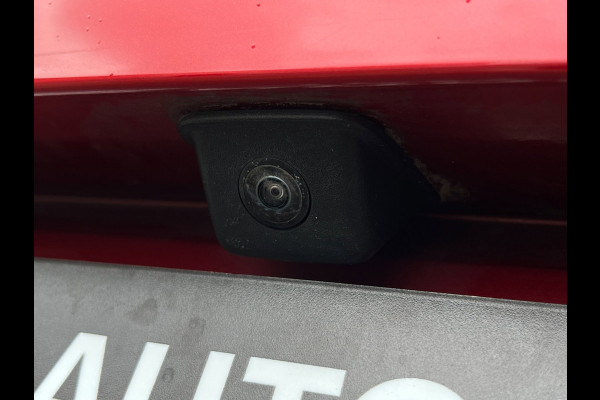 Opel Corsa 1.2 Ultimate CAMERA / CARPLAY / PDC V+A / STOEL & STUURVERWARMING / TWO-TONE / CRUISE CONTROL