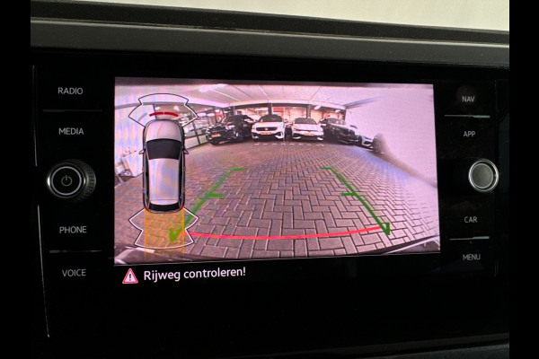 Volkswagen Polo 1.0 TSI R-Line Pano|ACC|Lane Assist|Stoelverwarming|DCC