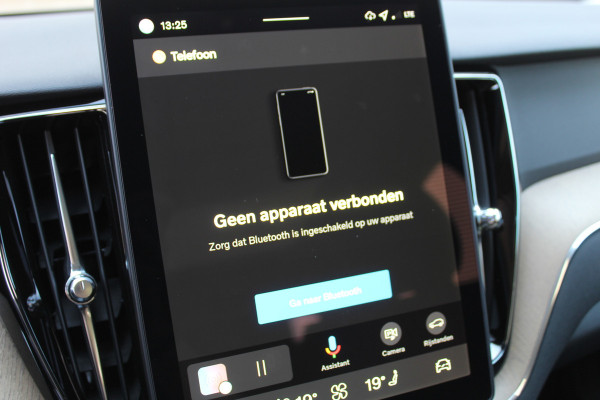 Volvo XC60 2.0 T6 PHEV Plus Dark | Facelift | H&K | Trekhaak | 360 | Panoramadak | Leder