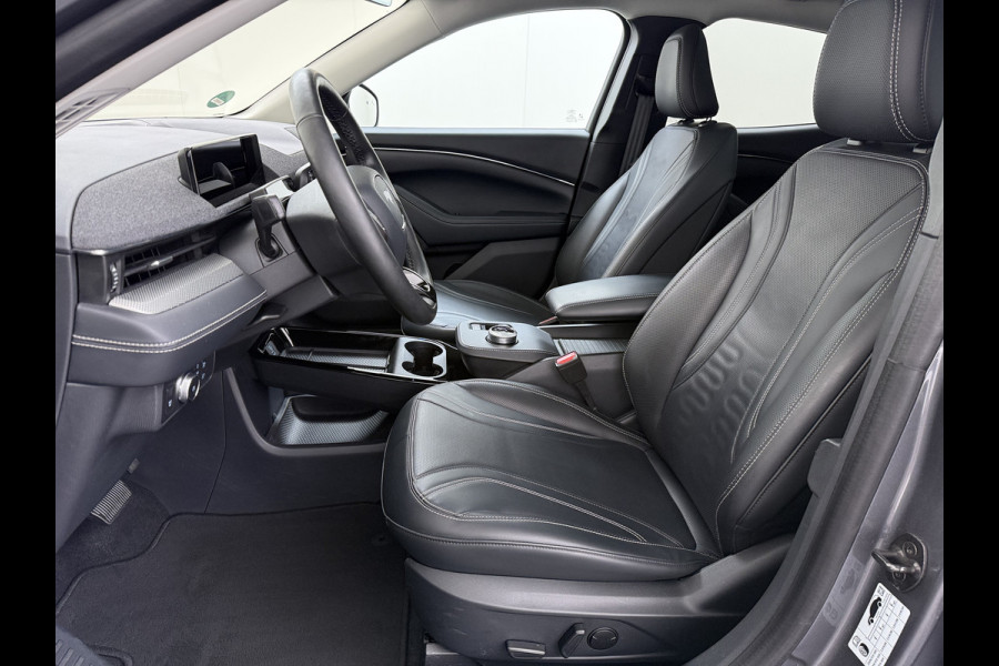 Ford Mustang Mach-E RWD 75kWh Panoramadak 360°Camera Adap.Cruise B&O®-Hifi Leder+Memory SOH 93% Stoel+Stuurverwarming Elek.Stoelen Navi Pdc Keyless Android Auto Apple Carplay Elek.Achterklep Lmv 18" DAB Bluetooth Led 1e Eigenaar Dealeronderhouden Origineel Nederlandse Auto