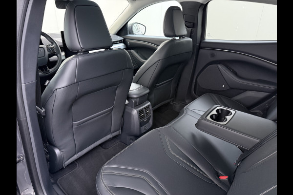 Ford Mustang Mach-E RWD 75kWh Panoramadak 360°Camera Adap.Cruise B&O®-Hifi Leder+Memory SOH 93% Stoel+Stuurverwarming Elek.Stoelen Navi Pdc Keyless Android Auto Apple Carplay Elek.Achterklep Lmv 18" DAB Bluetooth Led 1e Eigenaar Dealeronderhouden Origineel Nederlandse Auto