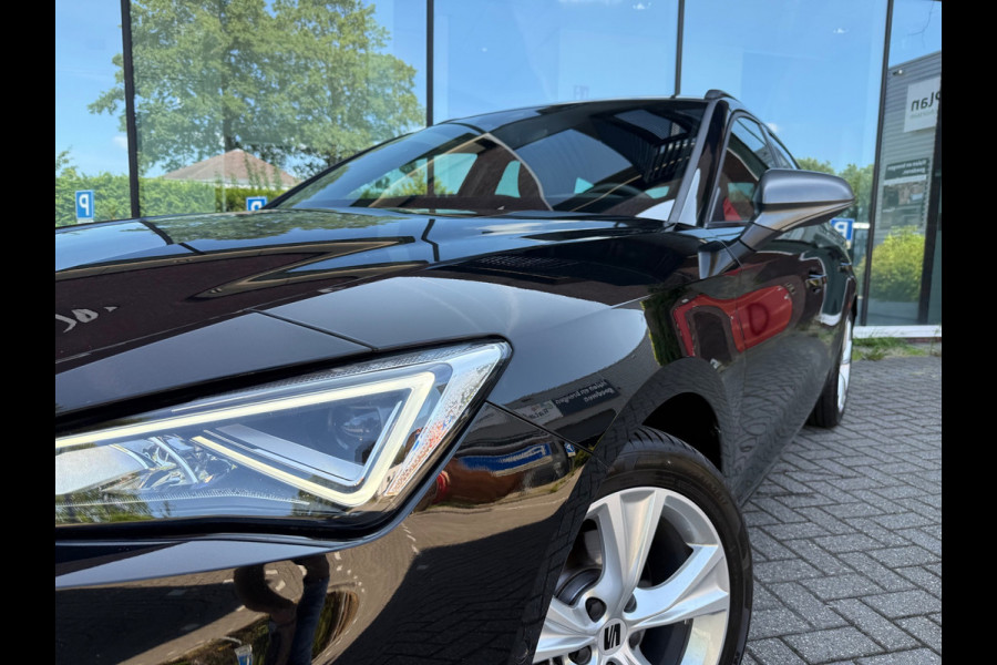 Seat Leon Sportstourer 1.0 eTSI FR Business Intense - Automaat - Navi - Climate - Parkeerhulp - Org.NL