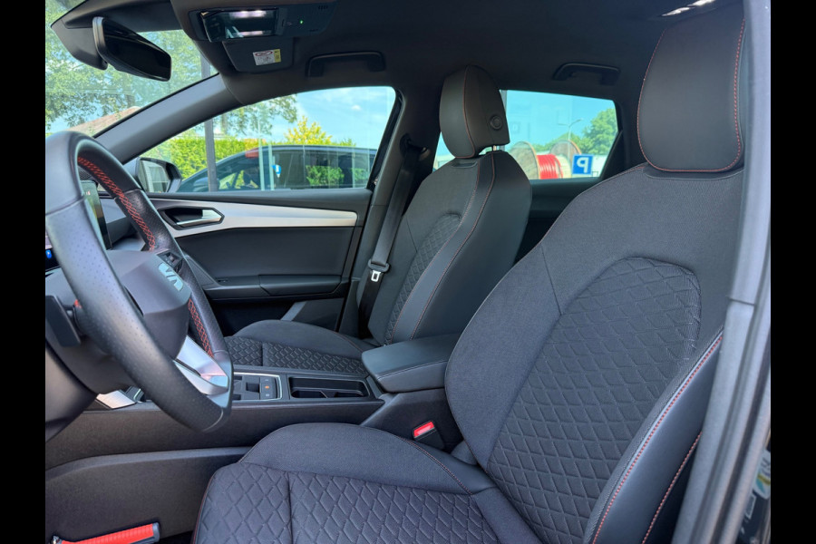 Seat Leon Sportstourer 1.0 eTSI FR Business Intense - Automaat - Navi - Climate - Parkeerhulp - Org.NL