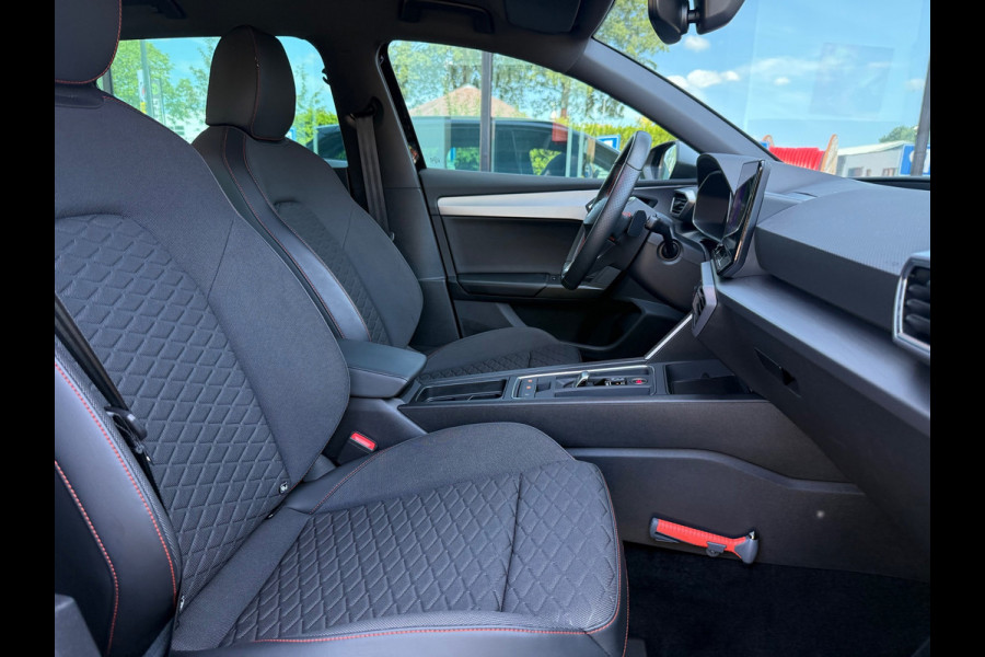 Seat Leon Sportstourer 1.0 eTSI FR Business Intense - Automaat - Navi - Climate - Parkeerhulp - Org.NL