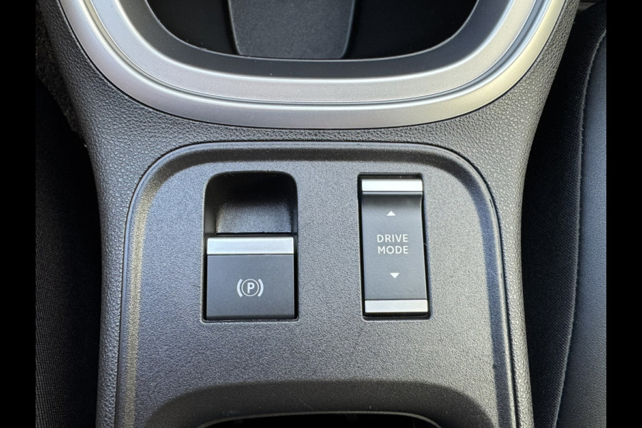 Jeep Avenger Summit 54 kWh SOH 96% Clima Camera Carplay Adaptive Cruise PDC voor en achter Half Leder