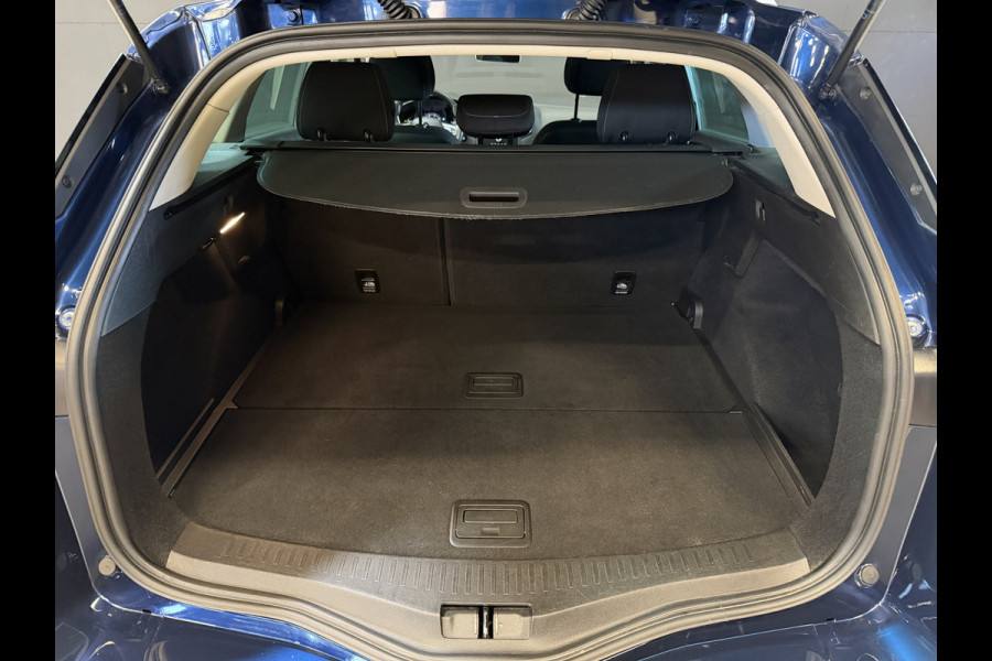 Renault Mégane Estate 1.3 TCe Limited | Carplay | Trekhaak | Keyless | Goed onderhouden