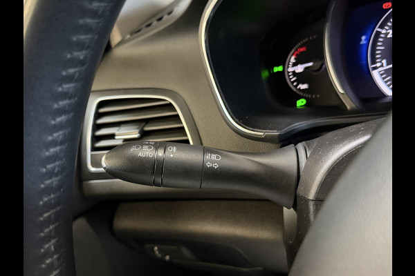 Renault Mégane Estate 1.3 TCe Limited | Carplay | Trekhaak | Keyless | Goed onderhouden