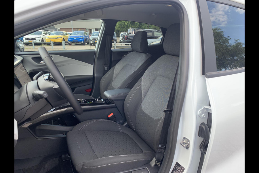 Ford Puma Gen-E Select | 168pk | Winter Pack | Trekhaak Afneembaar | Achteruitrijcamera | All Weather Banden |