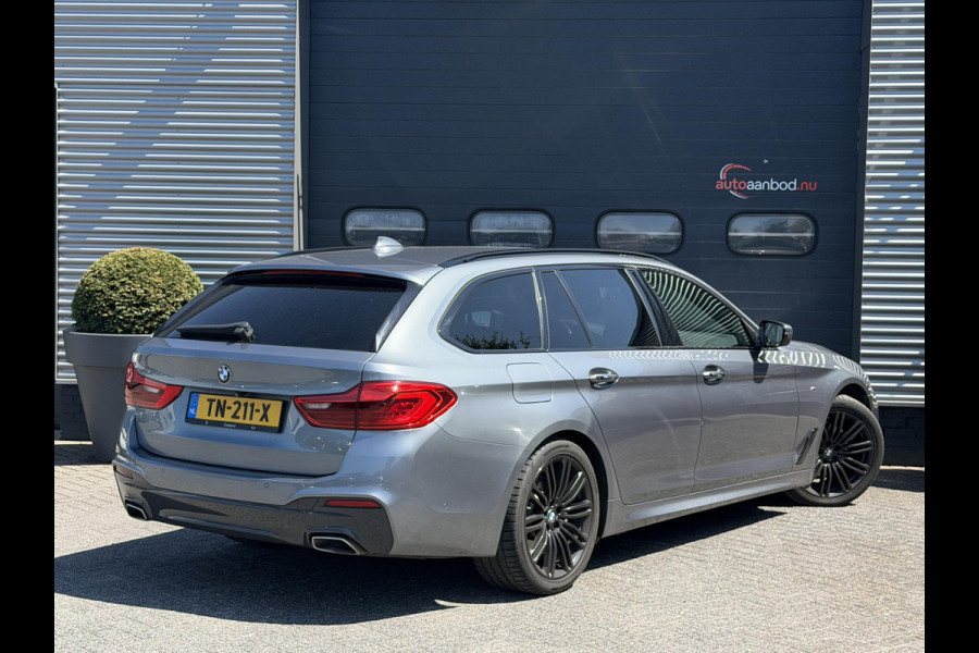 BMW 5 Serie Touring 520d Executive M-Sport | Camera | Harmon Kardon | Navigatie | Elektrische Achterklep | 19 Inch Lichtmetalen Velgen |
