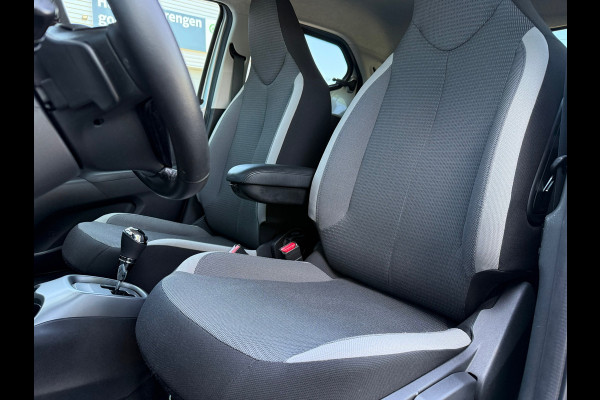 Toyota Aygo 1.0 VVT-i x-joy - Automaat - Climate - Trekhaak - Media - Org.NL