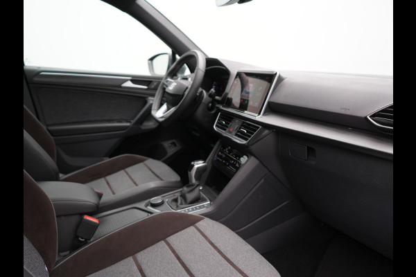 Seat Tarraco 1.4 TSI e-Hybrid Xcellence PHEV 245pk Dealer O.H. | Panodak | Adaptive Cruise | 360 Camera | Sfeerverlichting | Voorstoelen Verwarmd | Keyless | Blis | Apple Carplay | Navigatie | DAB | Plug In Hybrid |