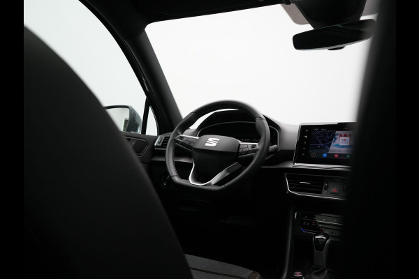 Seat Tarraco 1.4 TSI e-Hybrid Xcellence PHEV 245pk Dealer O.H. | Panodak | Adaptive Cruise | 360 Camera | Sfeerverlichting | Voorstoelen Verwarmd | Keyless | Blis | Apple Carplay | Navigatie | DAB | Plug In Hybrid |