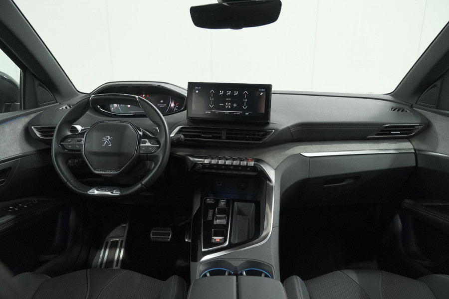 Peugeot 3008 PureTech 130 EAT8 GT | Adaptieve Cruise Control | Elektronische Kofferklep | Camera | Dodehoekdetectie