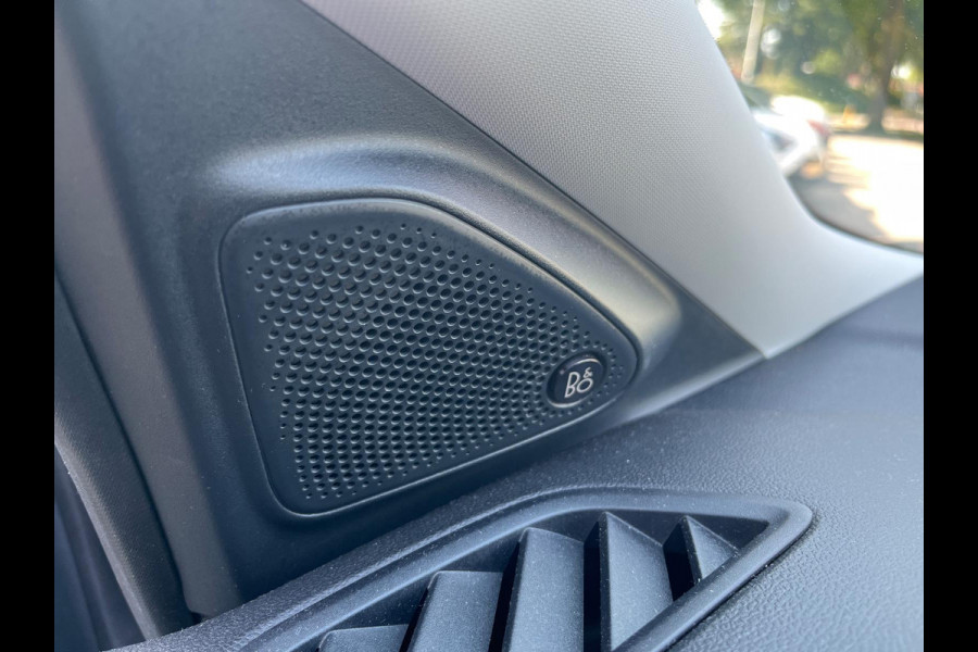 Ford Puma 1.0 EcoBoost Hybrid Titanium X 125pk Trekhaak | B&O Audio | Winterpack | 17 inch velgen | Navigatie