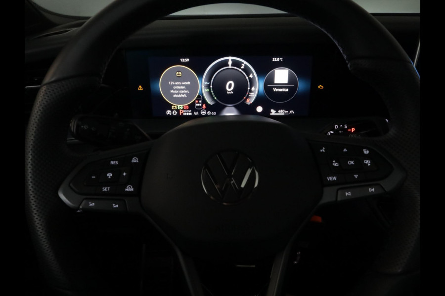Volkswagen Tayron 1.5 eHybrid R-Line Edition 204 pk Automaat (DSG) | Verlengde garantie | Navigatie | Panoramadak | Trekhaak (wegklapbaar) | Parkeersensoren (Park assist) | Rondomzicht camera | Black Style pakket | R-Line |