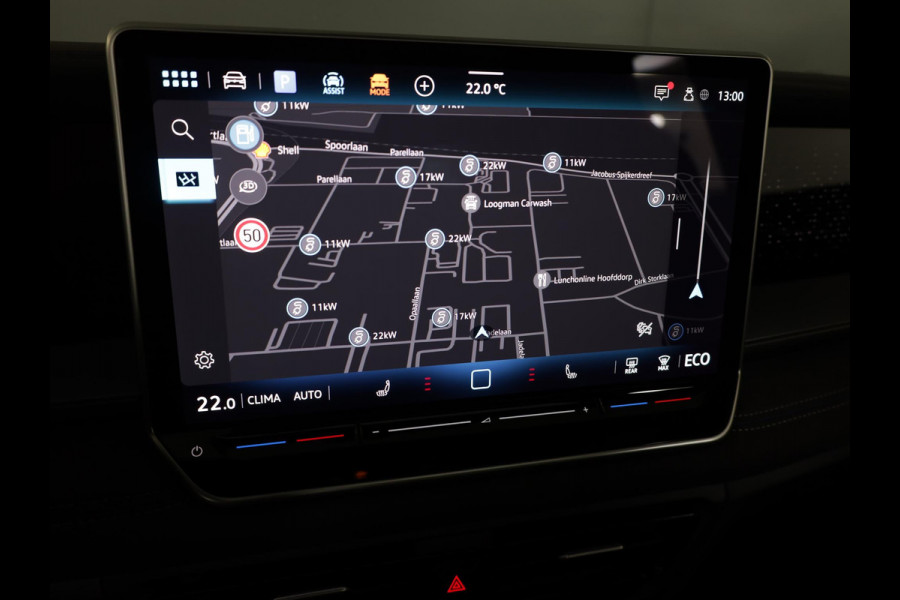 Volkswagen Tayron 1.5 eHybrid R-Line Edition 204 pk Automaat (DSG) | Verlengde garantie | Navigatie | Panoramadak | Trekhaak (wegklapbaar) | Parkeersensoren (Park assist) | Rondomzicht camera | Black Style pakket | R-Line |