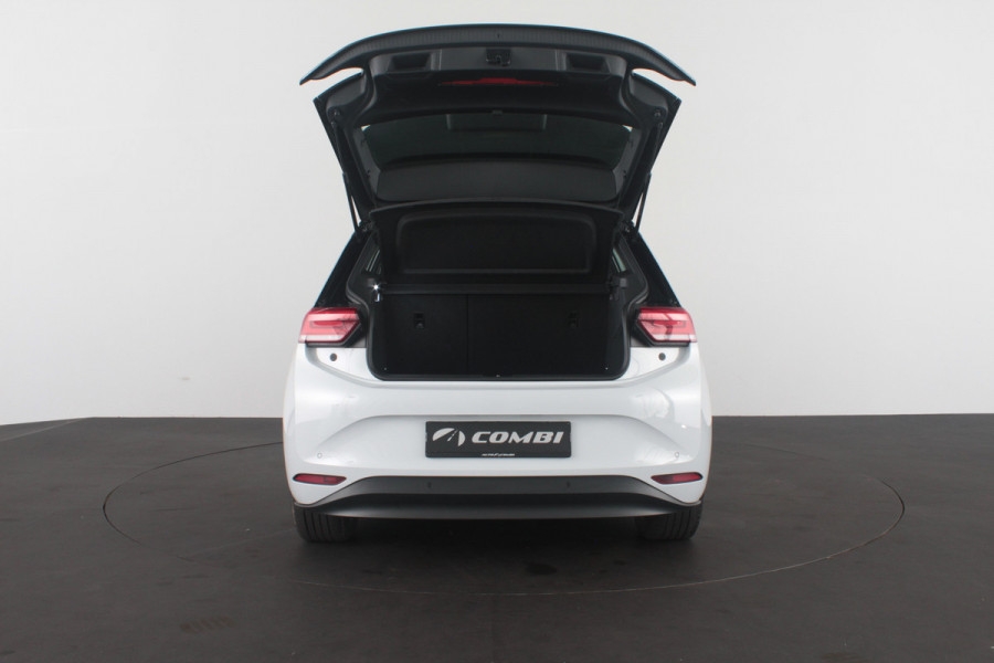 Volkswagen ID.3 Pro 58 kWh > 94,2% SOH/Warmtepomp/Camera/Zwart dak/18inch...