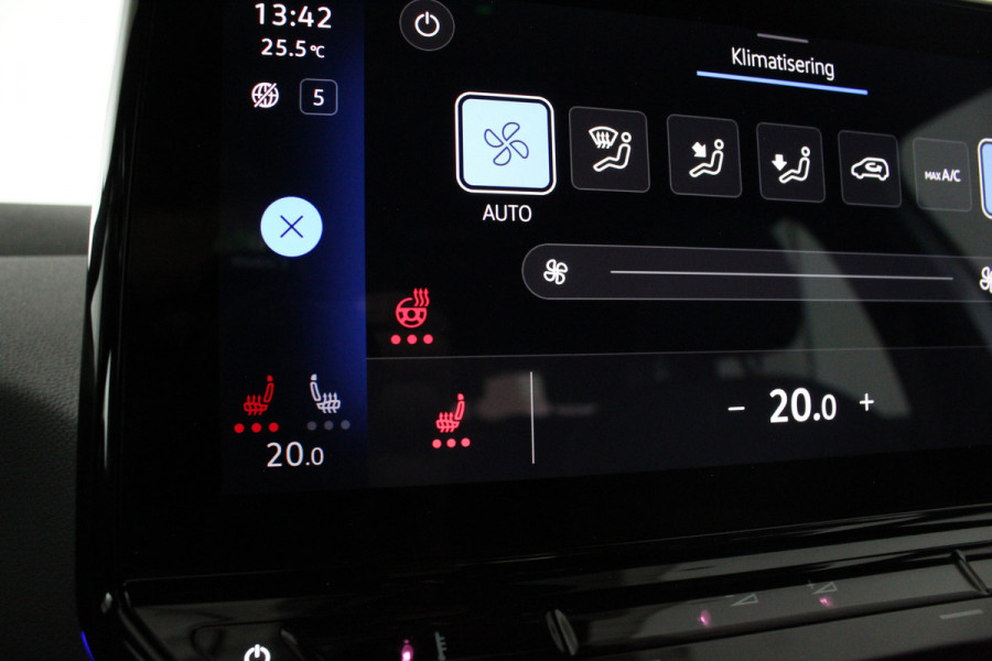 Volkswagen ID.3 Pro 58 kWh > 94,2% SOH/Warmtepomp/Camera/Zwart dak/18inch...