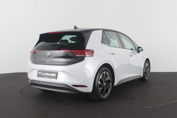 Volkswagen ID.3 Pro 58 kWh > 94,2% SOH/Warmtepomp/Camera/Zwart dak/18inch...