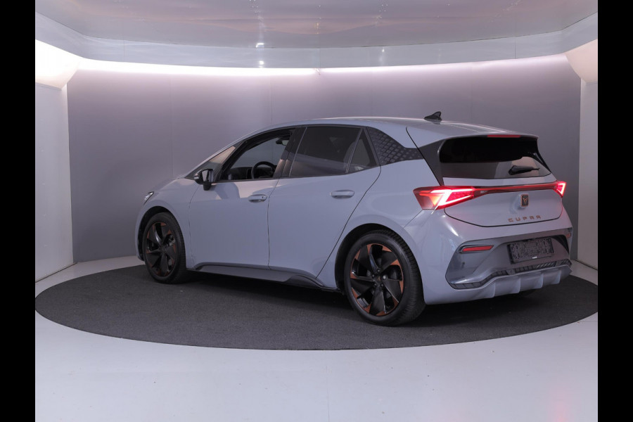 CUPRA Born Business 62 kWh 204 pk | SOH 93,36% |  Navigatie | Parkeersensoren | Achteruitrijcamera | Adaptieve cruise control | Autom. airco |