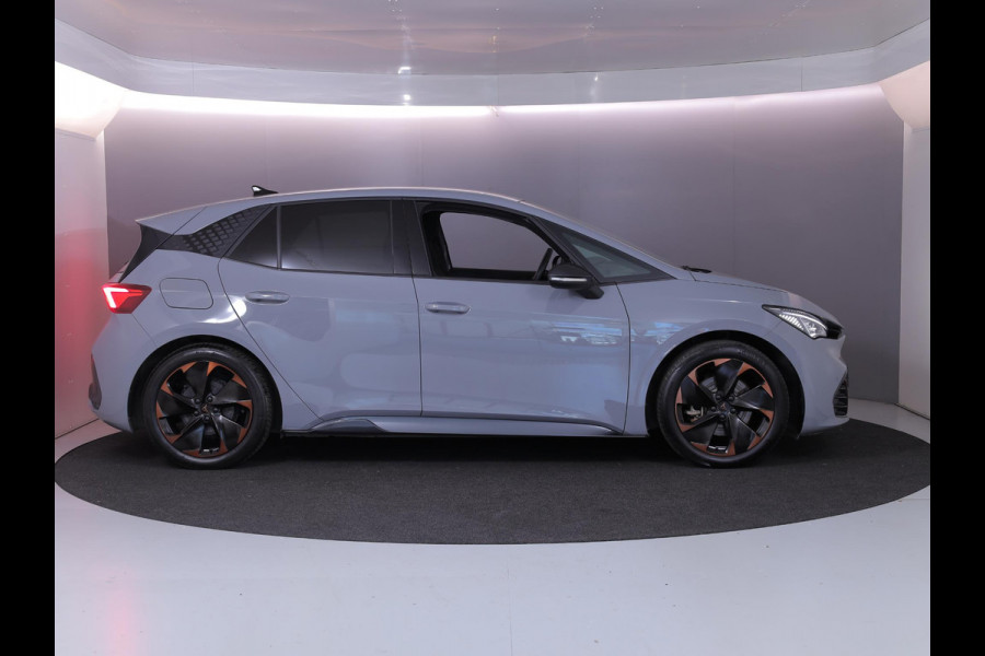 CUPRA Born Business 62 kWh 204 pk | SOH 93,36% |  Navigatie | Parkeersensoren | Achteruitrijcamera | Adaptieve cruise control | Autom. airco |