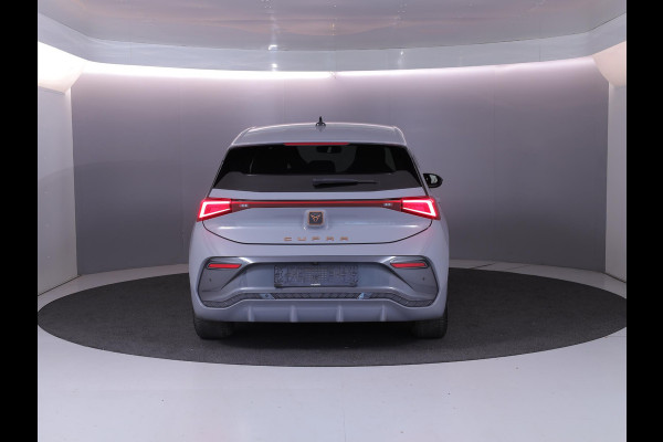 CUPRA Born Business 62 kWh 204 pk | SOH 93,36% |  Navigatie | Parkeersensoren | Achteruitrijcamera | Adaptieve cruise control | Autom. airco |