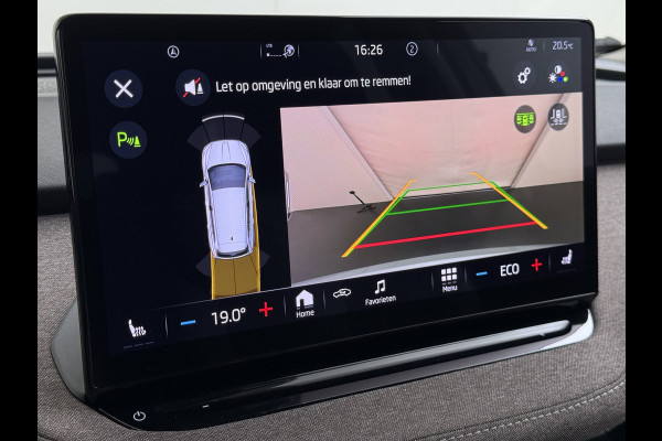 Škoda ENYAQ iV 60 First Edition SOH 92% 3-Zone Ecc Adap.Cruise Stoel+Stuurverwarming Elek.Stoel+Memory Camera Apple Camera Android Auto Navi Pd Keyless advanced Led Matrix Blind Spot Warning Lmv Privacy Glas Lane Assist DAB P-Assist GSM Draadloos laden Dealeronderhouden Origineel Nederlandse Auto
