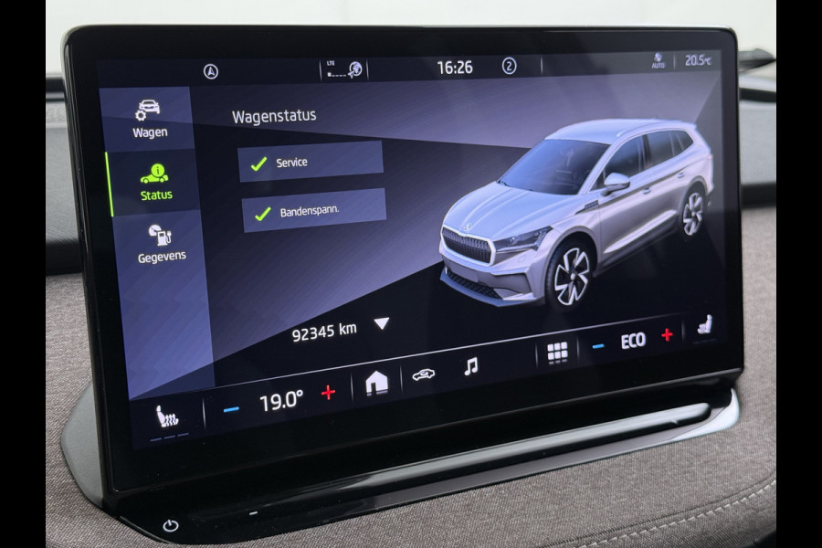 Škoda ENYAQ iV 60 First Edition SOH 92% 3-Zone Ecc Adap.Cruise Stoel+Stuurverwarming Elek.Stoel+Memory Camera Apple Camera Android Auto Navi Pd Keyless advanced Led Matrix Blind Spot Warning Lmv Privacy Glas Lane Assist DAB P-Assist GSM Draadloos laden Dealeronderhouden Origineel Nederlandse Auto