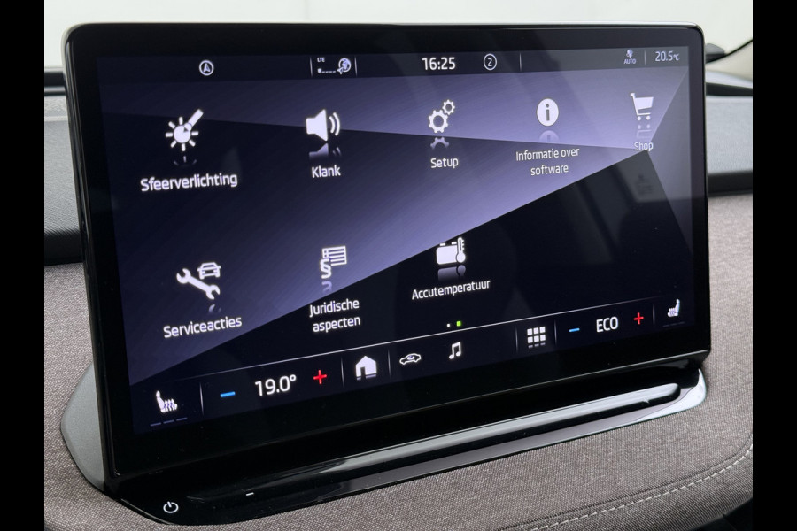 Škoda ENYAQ iV 60 First Edition SOH 92% 3-Zone Ecc Adap.Cruise Stoel+Stuurverwarming Elek.Stoel+Memory Camera Apple Camera Android Auto Navi Pd Keyless advanced Led Matrix Blind Spot Warning Lmv Privacy Glas Lane Assist DAB P-Assist GSM Draadloos laden Dealeronderhouden Origineel Nederlandse Auto