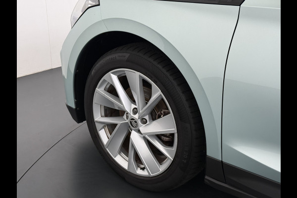 Škoda ENYAQ iV 60 First Edition SOH 92% 3-Zone Ecc Adap.Cruise Stoel+Stuurverwarming Elek.Stoel+Memory Camera Apple Camera Android Auto Navi Pd Keyless advanced Led Matrix Blind Spot Warning Lmv Privacy Glas Lane Assist DAB P-Assist GSM Draadloos laden Dealeronderhouden Origineel Nederlandse Auto