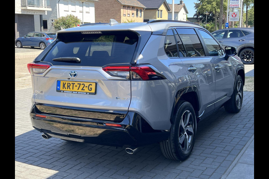 Toyota RAV4 Plug-in Hybrid 300 AWD Style | Head up display, December 2025, Dodehoekherkenning, Parkeersensoren, Stoel + Stuurverwarming