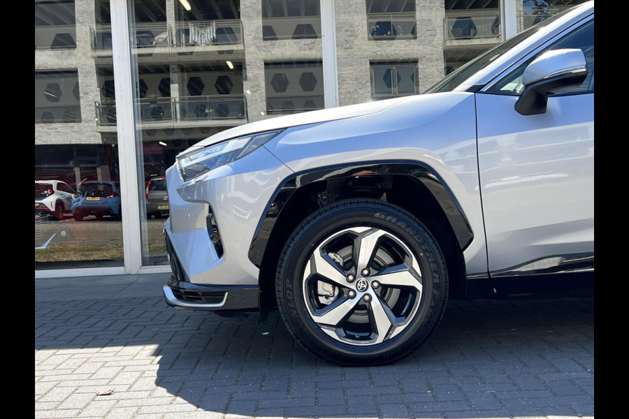 Toyota RAV4 Plug-in Hybrid 300 AWD Style | Head up display, December 2025, Dodehoekherkenning, Parkeersensoren, Stoel + Stuurverwarming